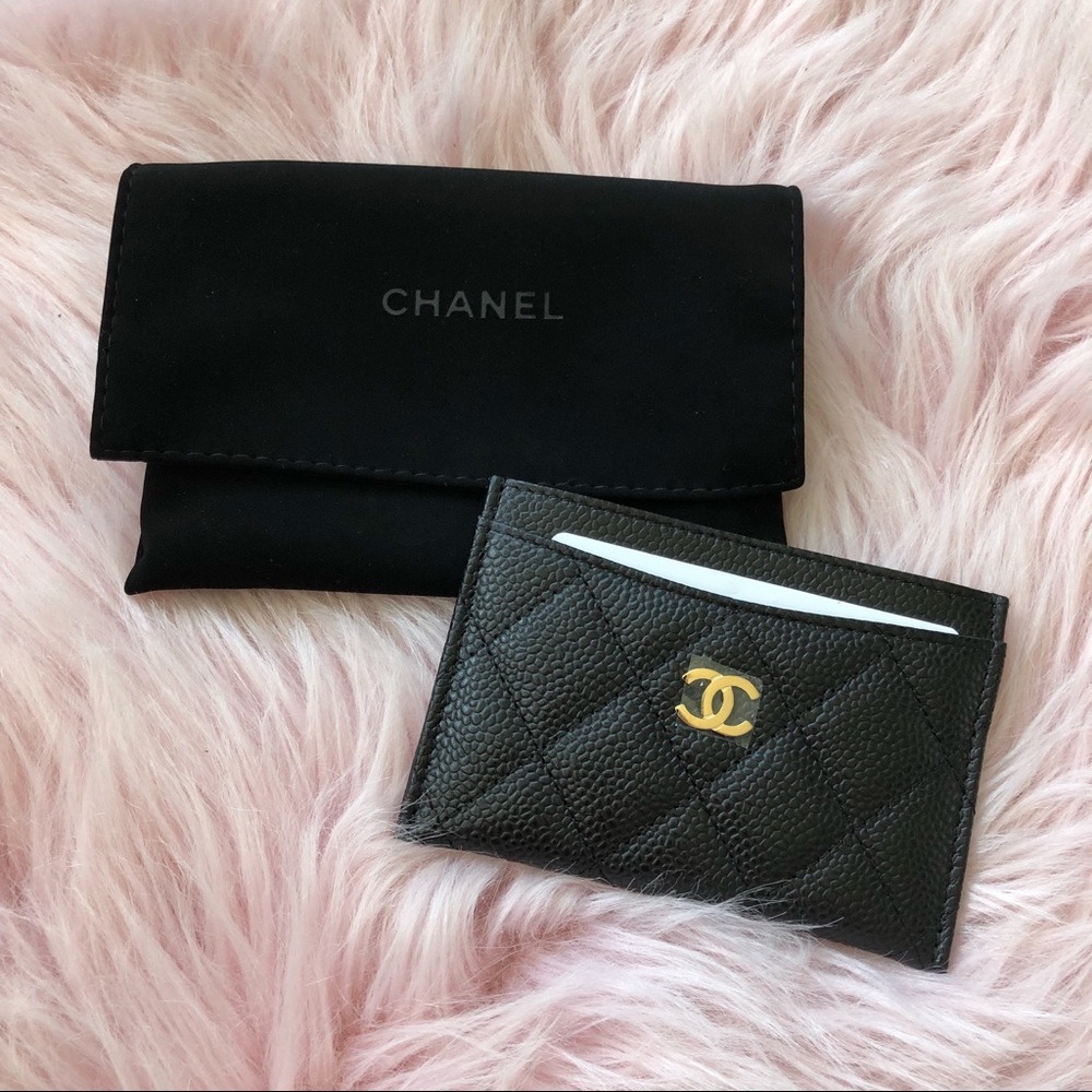 (SOLD)New Authentic Chanel Black Caviar Cardholder - Picture 1 of 7
